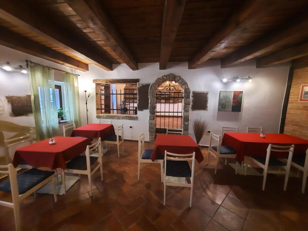 Bed & Breakfast Antico Motovun Exteriör bild