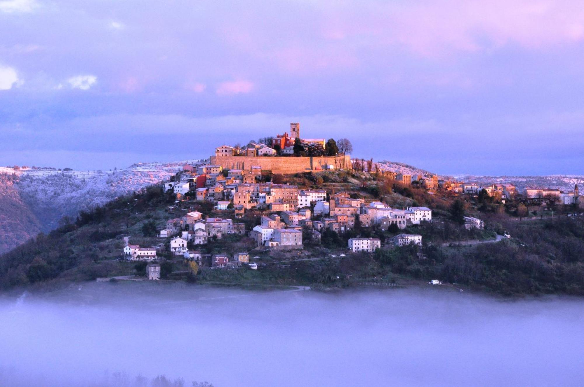 Bed & Breakfast Antico Motovun Exteriör bild